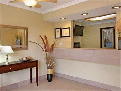 Travelodge Lompoc Interior foto